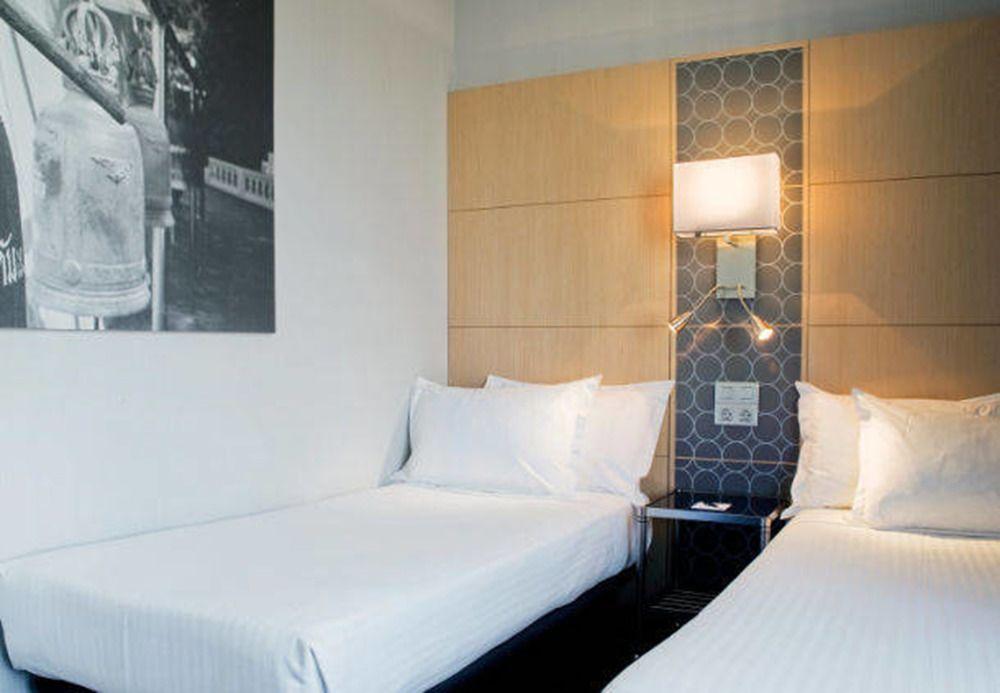Ac Hotel Victoria Suites By Marriott Barcelona Bagian luar foto